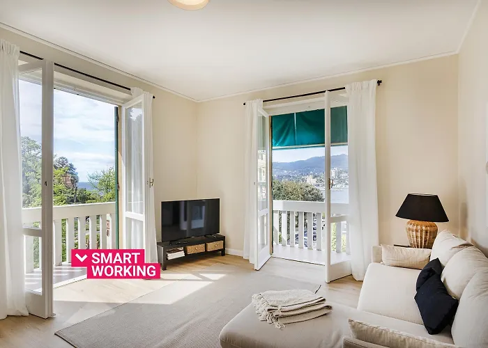 Sea View Flat In By Wonderful Italy Apartment